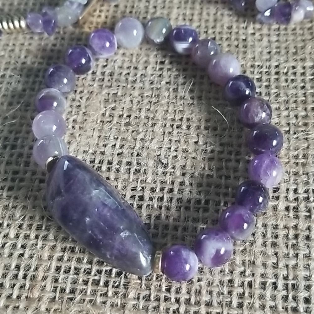 Vivi purple stone gold stretch bracelet  set - Picture 2 of 3